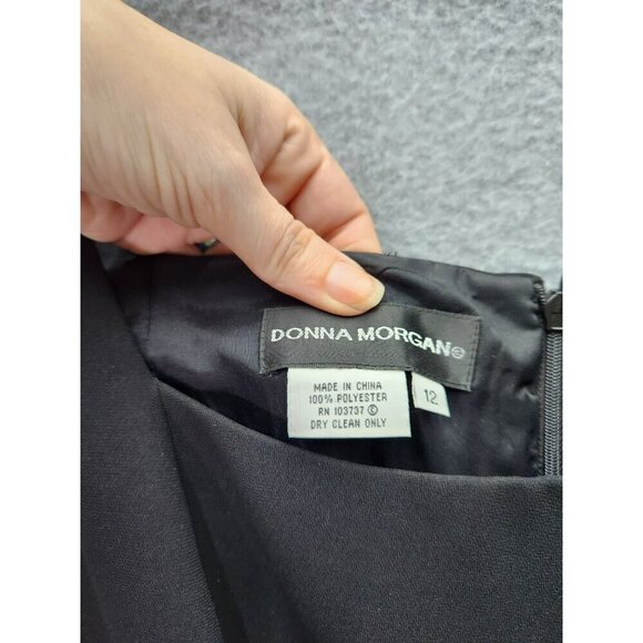 Black Sleeveless Donna Morgan Dress With Floral Embroidered Waistband & Back Zip - Picture 2 of 4